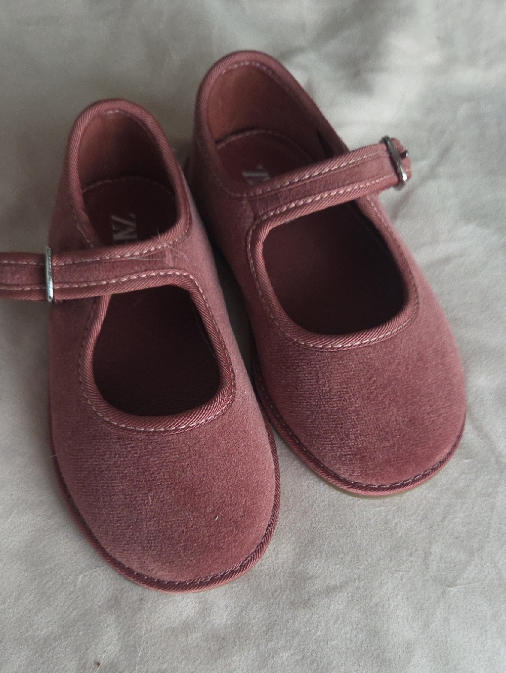 Velvet Mary Janes Dusty Rose - Picture 3 of 4